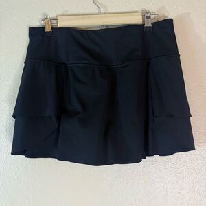 Athleta momentum ruffle athletic skort M